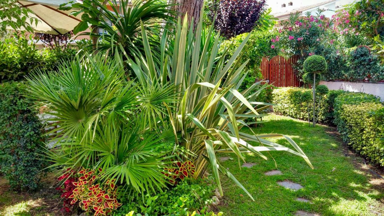 טרצ'ינה Relais Casa Moresca מראה חיצוני תמונה